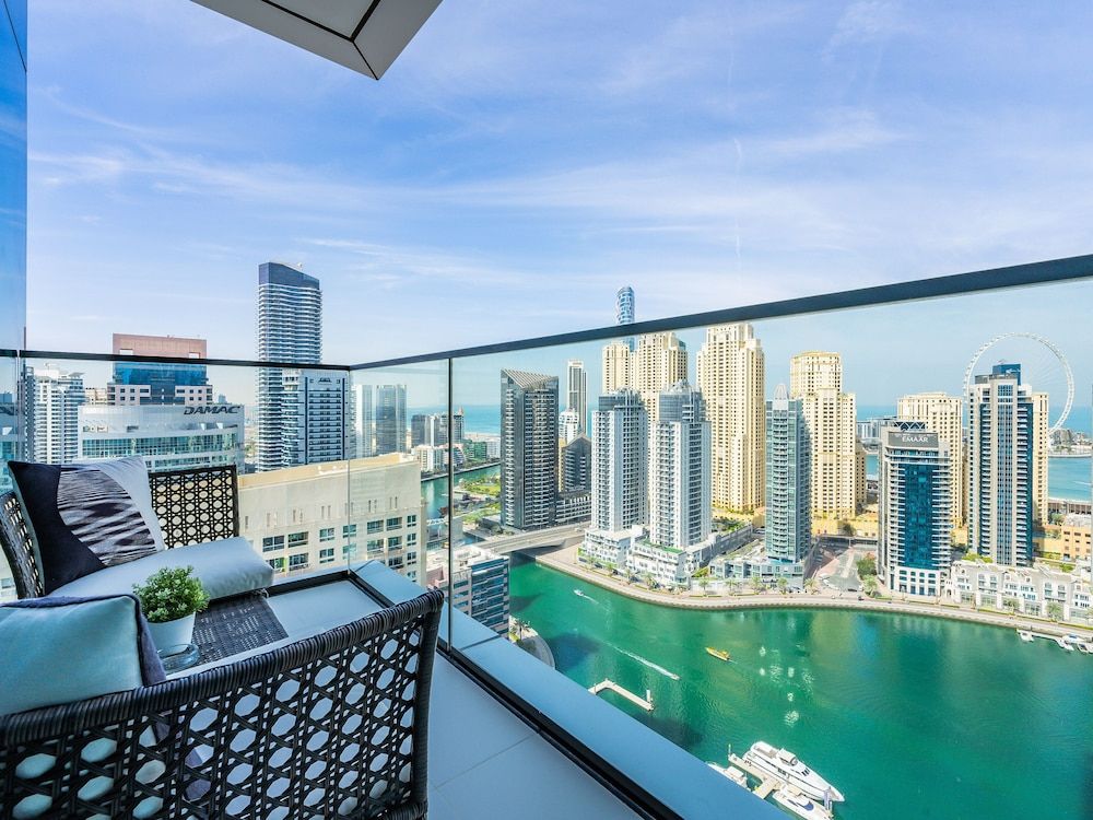 Hidden Gem Waterfront With Harbor View