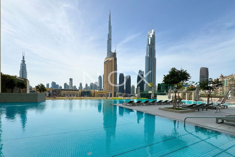 3BR High Floor Downtown Views 2- T1