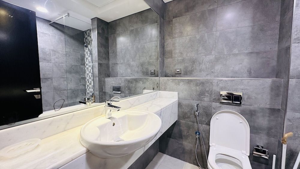 Luxury Studio Apartment Canal View Business Bay Free Parking by Belvilla