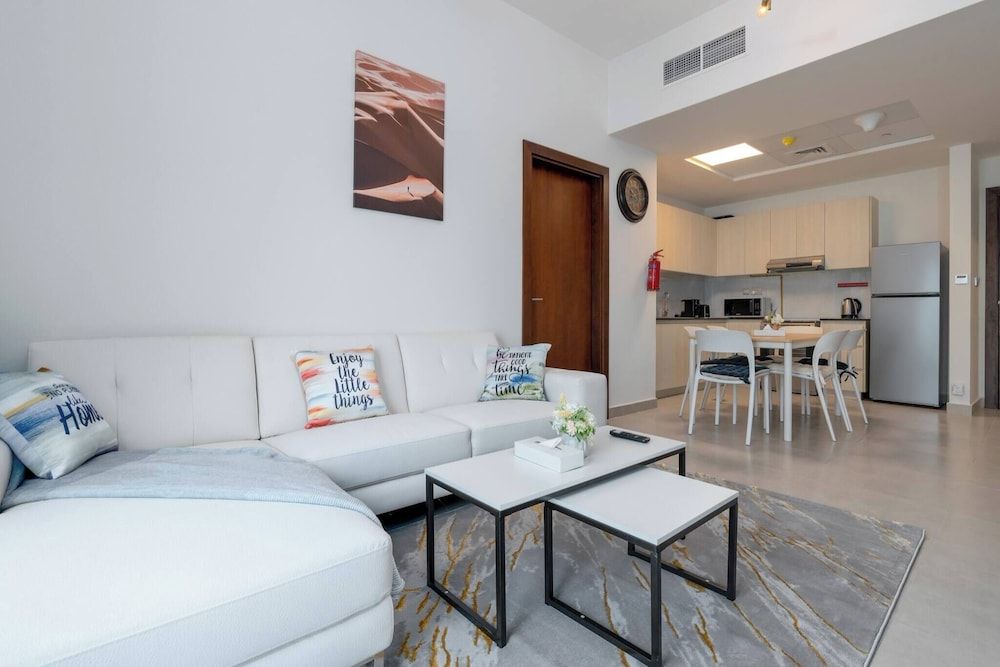 Delightful 2 Bedroom In Jumeirah Village Circle