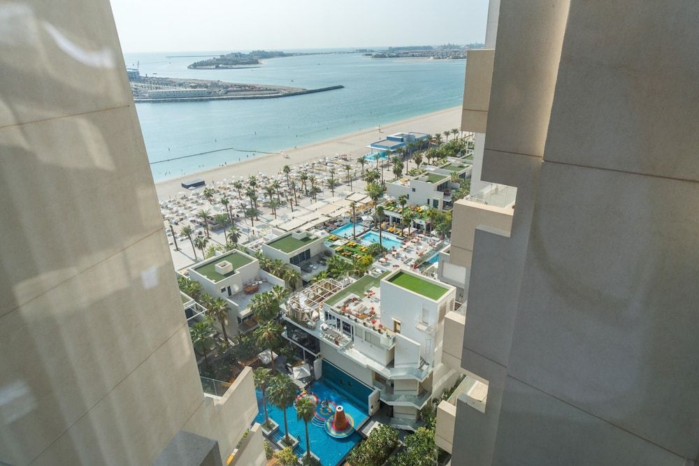 DXB - Five - 41508 - PJ