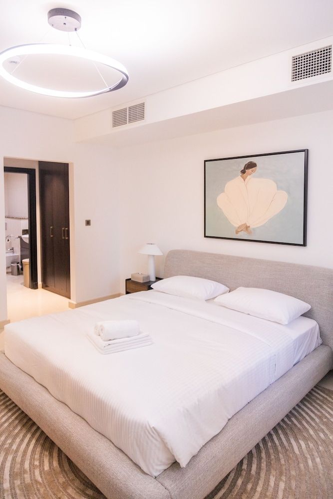 Lux 5BR Townhouse in Balqise Residence