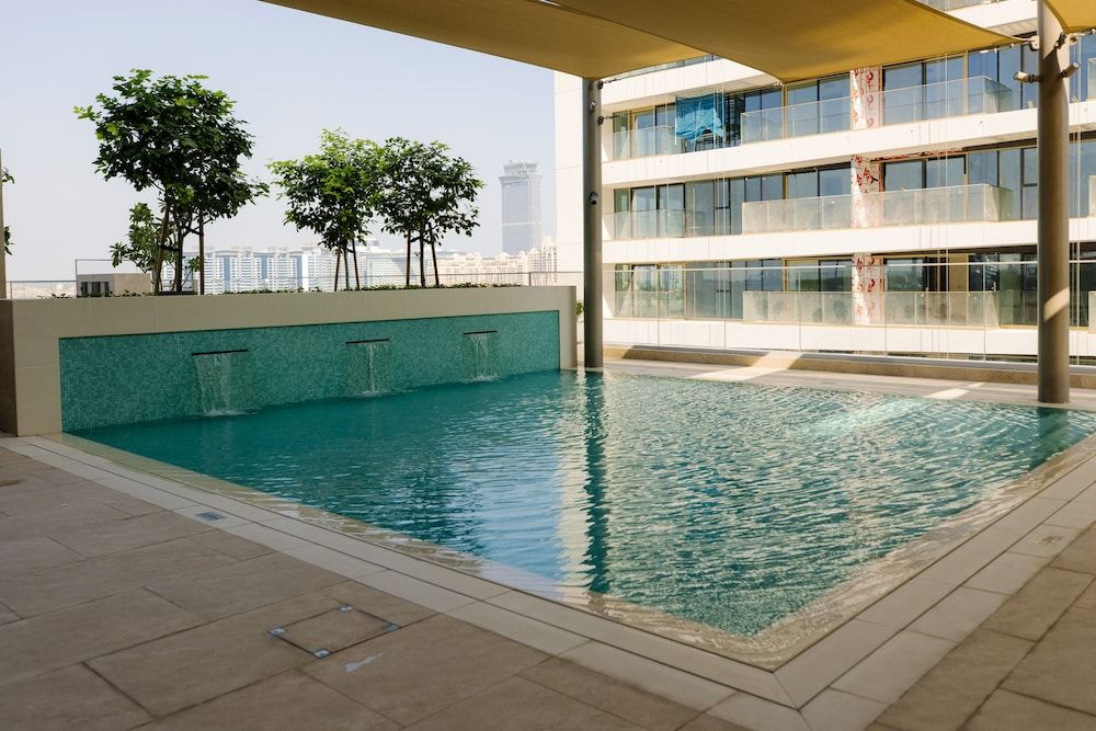 3BD Haven with Sweeping Water Views
