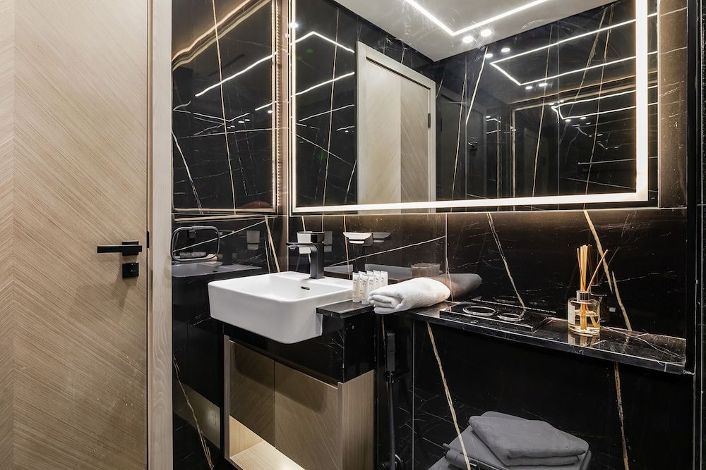Modern 1BR in Binghatti Nova