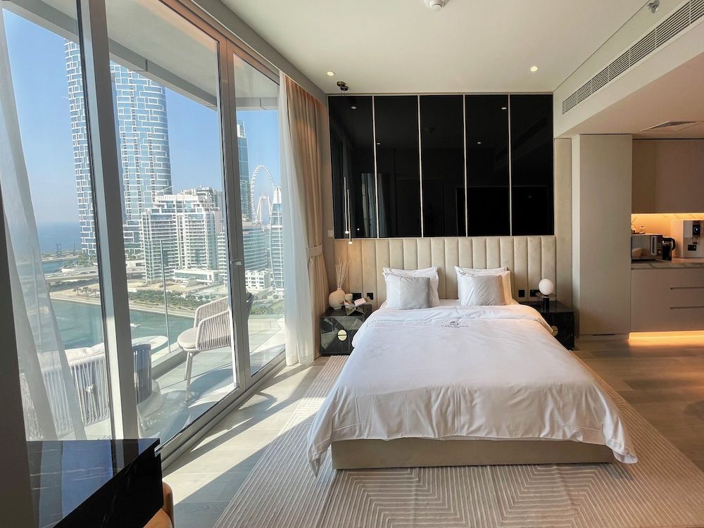 Premier Apartment