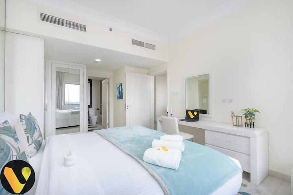 Grand Apartment