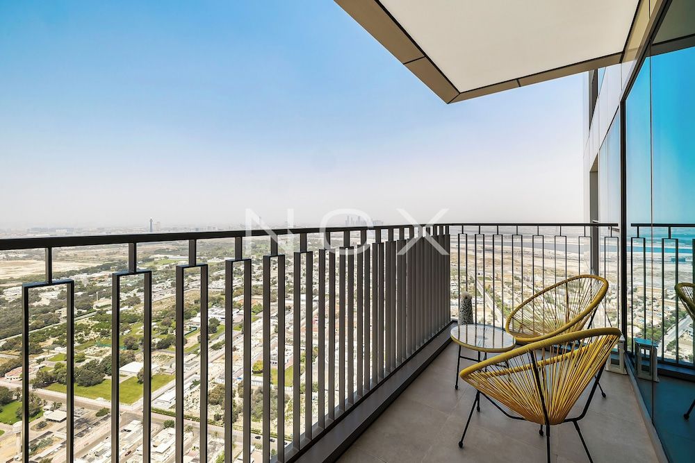 Vibrant 1BR Haven Downtown Views 2 T1
