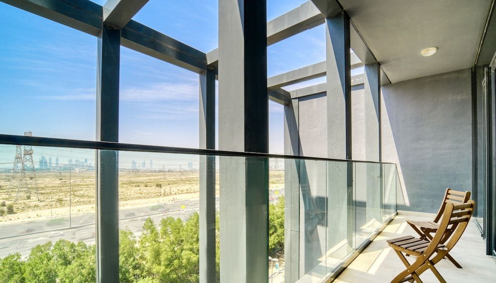 KOHH - 1BR in Bloom Towers