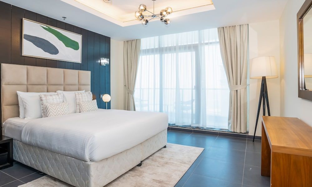 Duplex Penthouse | 3BR + Maids | Heart of Marina