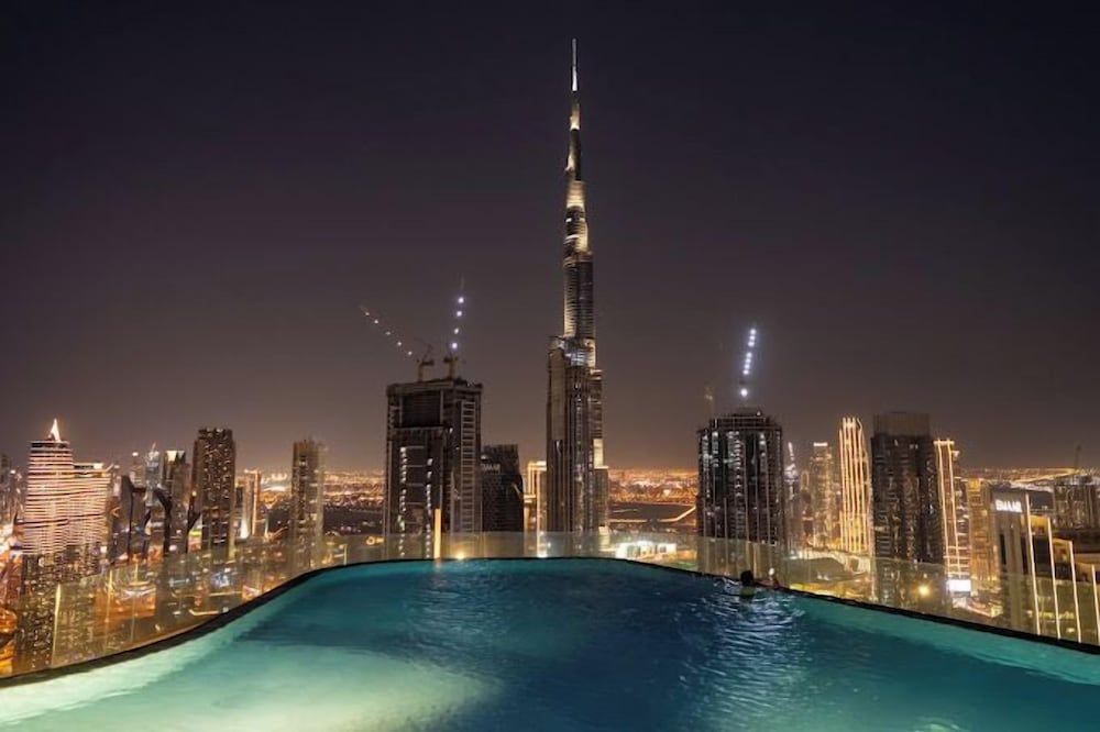 Primestay - 2BR Paramount Midtown-dubai