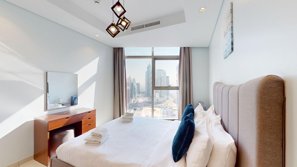 Primestay - 2BR Paramount Midtown-dubai