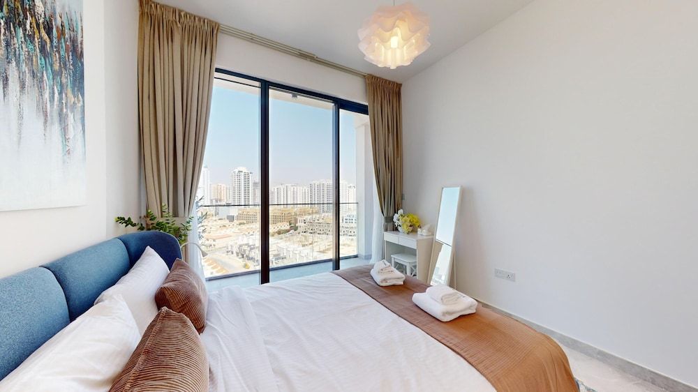 Primestay - 1BR in Catch Residence - JVC