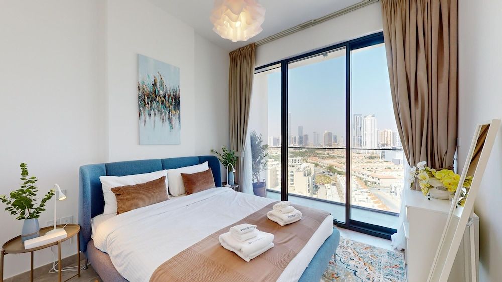 Primestay - 1BR in Catch Residence - JVC