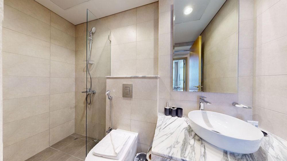 Primestay - 2BR Aykon Tower - Dubai