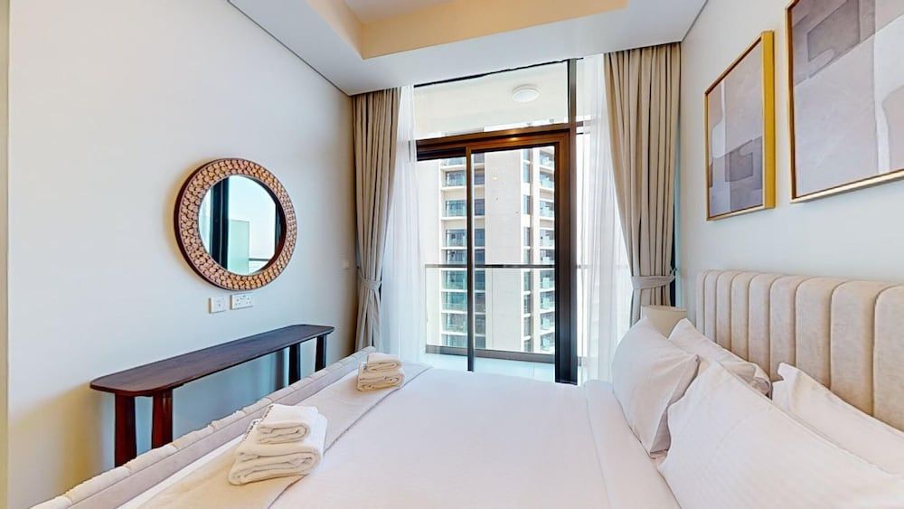 Primestay - 2BR Aykon Tower - Dubai