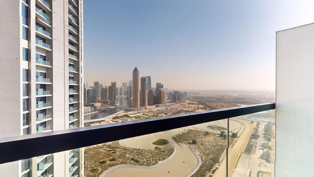 Primestay - 2BR Aykon Tower - Dubai