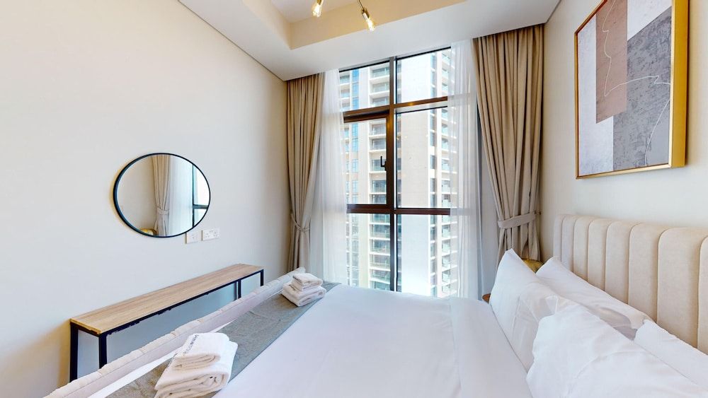 Primestay - 2BR Aykon Tower - Dubai