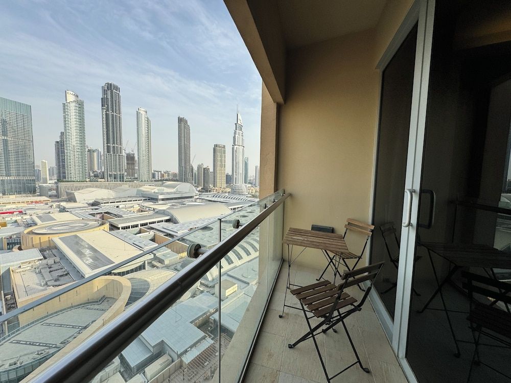 Studio with direct access to Dubai Mall