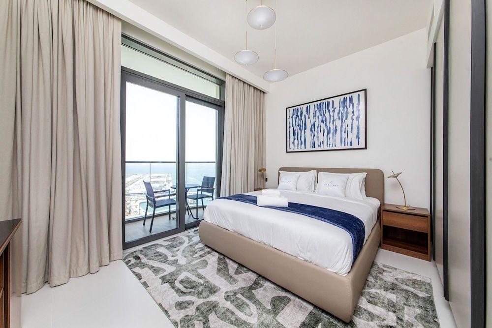 Marina Vista Emaar Beachfront Apartments