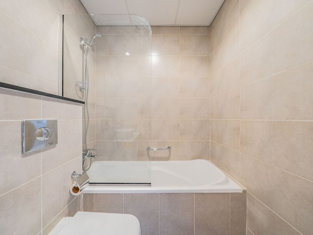 Primestay - Carson C Studio, Damac Hills