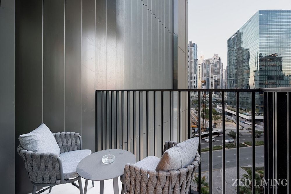 Ahad Residences Design Studio, 1 Queen Bed, Balcony, City View 2