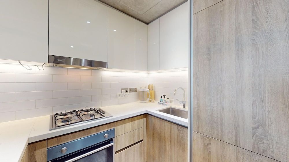 Primestay - LIV 1BR Marina View - Dubai