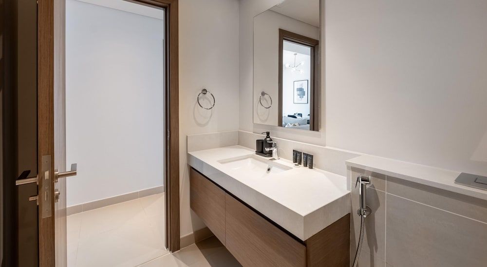 Homey Park View 2BR in Dubai Creek Harbour