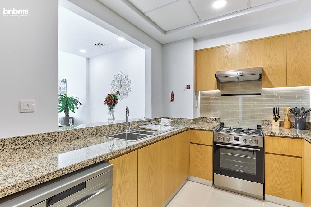 bnbmehomes-Cozy 1B nr Dubai Fountain-307