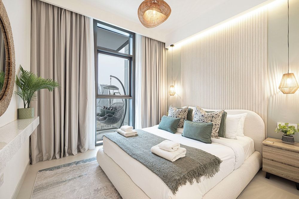 Signature Apartment, City View