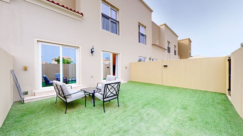 Primestay -3br Villa With Private Garden