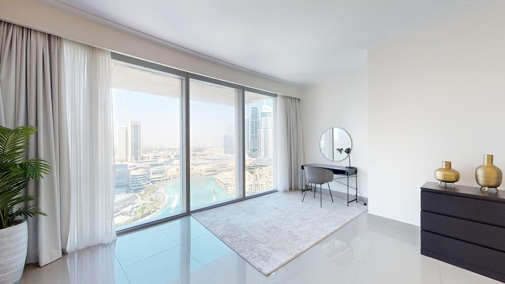 Primestay - 2BR Fountain View - Downtown