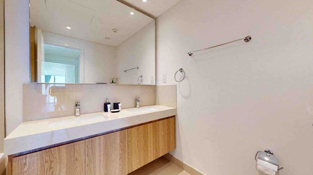 Primestay -2br in Downtown Views -dubai