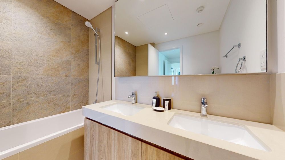 Primestay -2br in Downtown Views -dubai