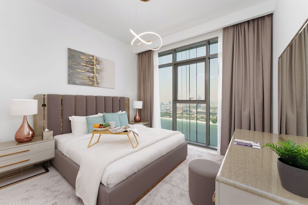 Exclusive Apartment, 3 Bedrooms, Sea View