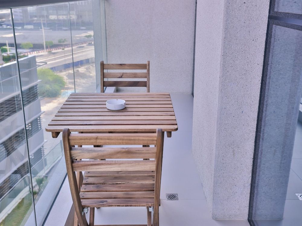 Posh 3bed Apt Dubai Pool Gym Parking by Belvilla