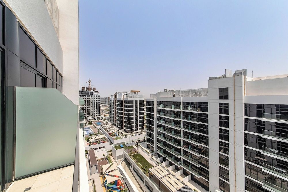 Lovely Studios at Azizi Riviera