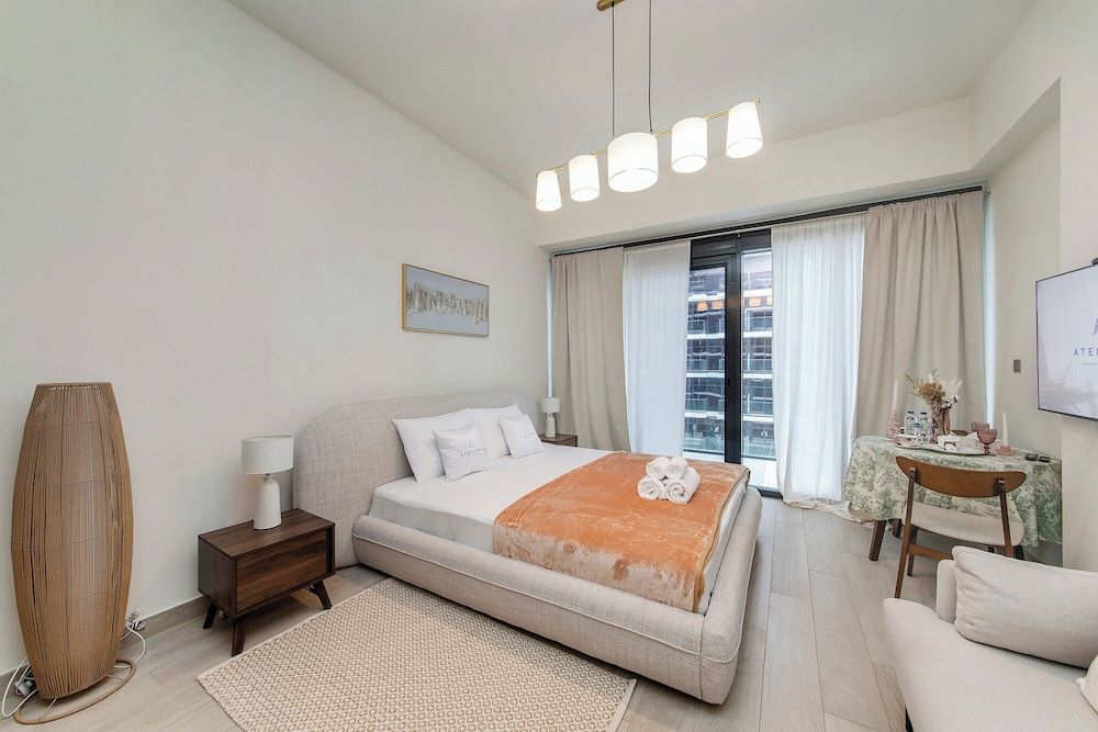 Comfort Apartment, Balcony, City View