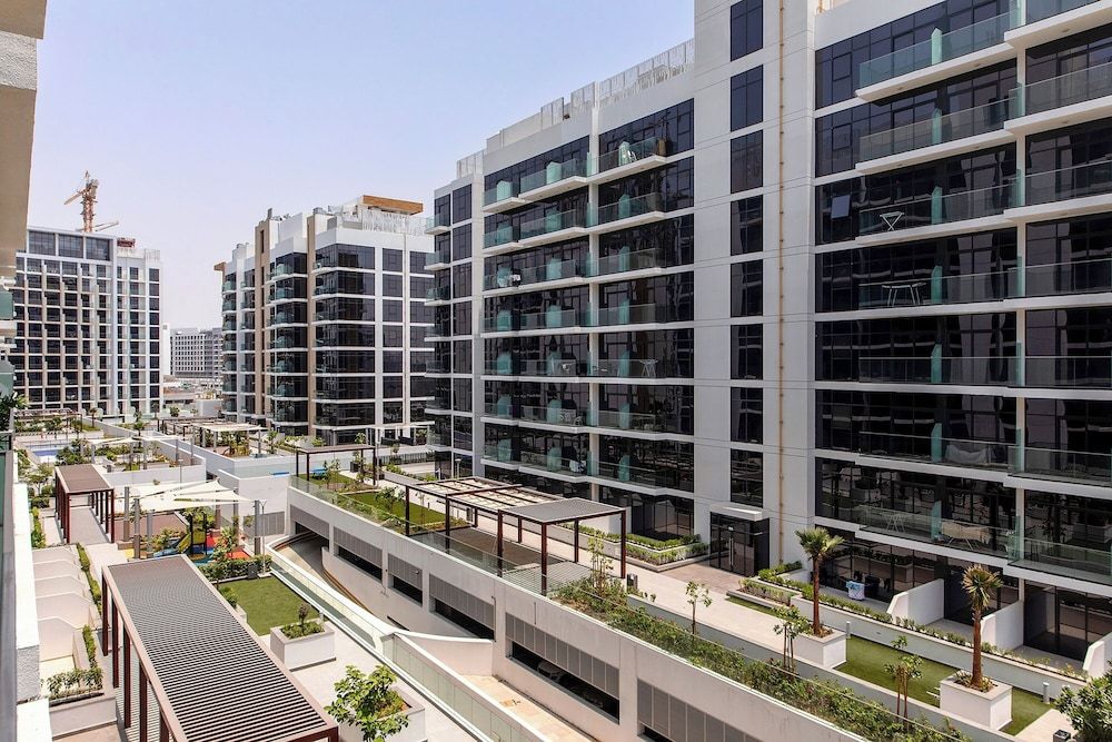 Lovely Studios at Azizi Riviera