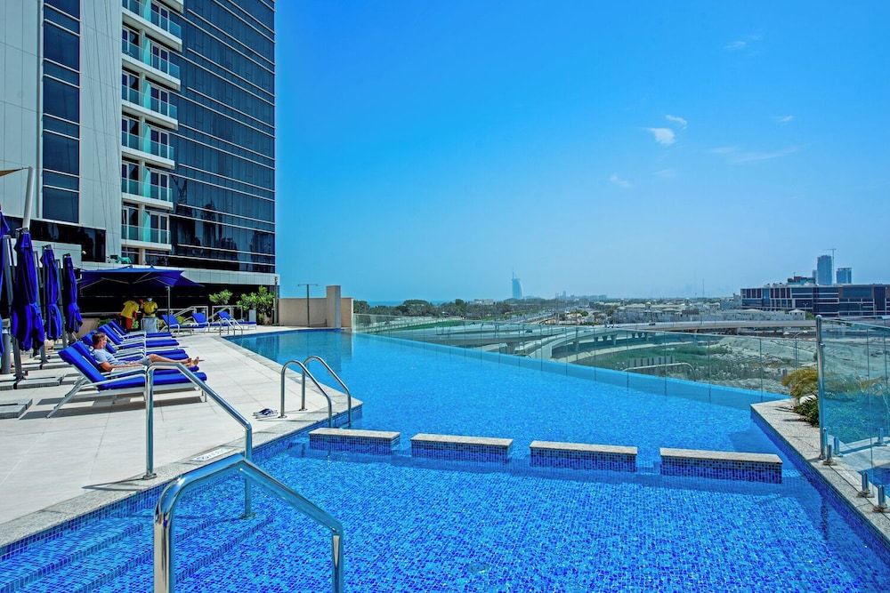 Czechin - Avani Palm View Tower