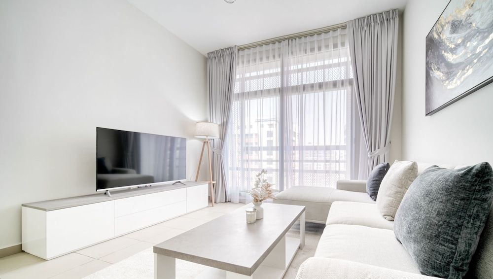 KOHH - 1BR in Oasis Residence 2