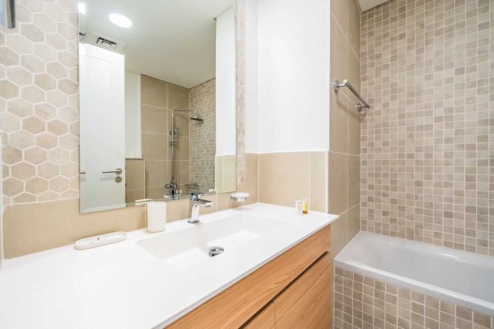 Primestay - Al Andalus JGE Apartments