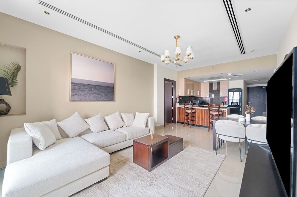 Elite Downtown Residences
