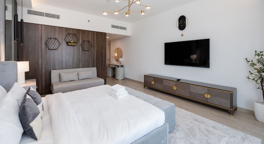 Lamtara 1 - Mint Stay