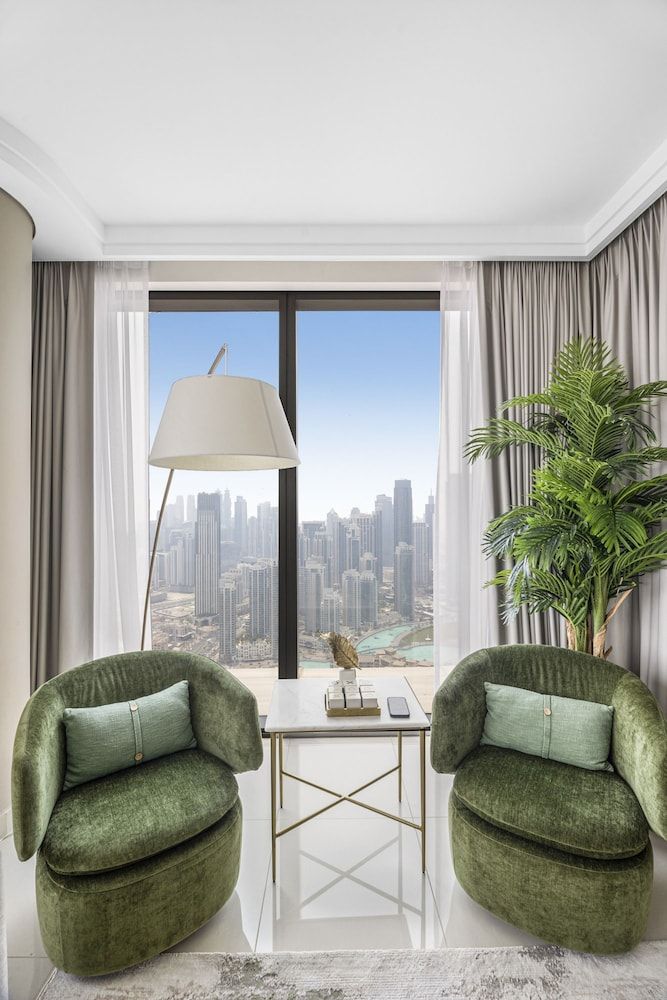 DXB - Boulevard Point - 5602 - DT