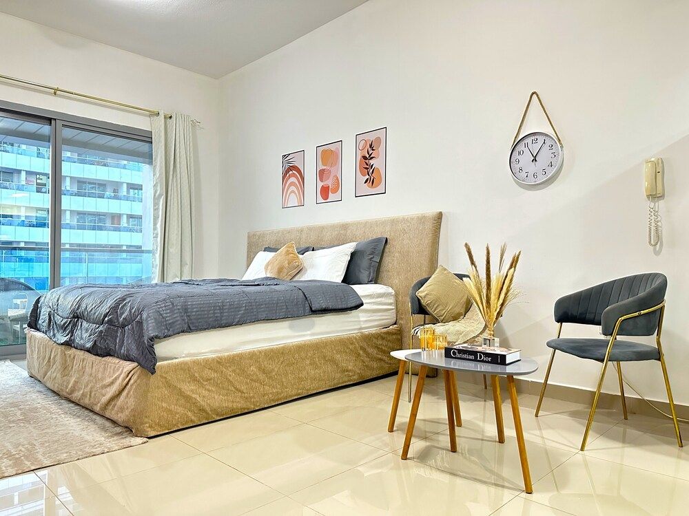 Deluxe Studio, City View