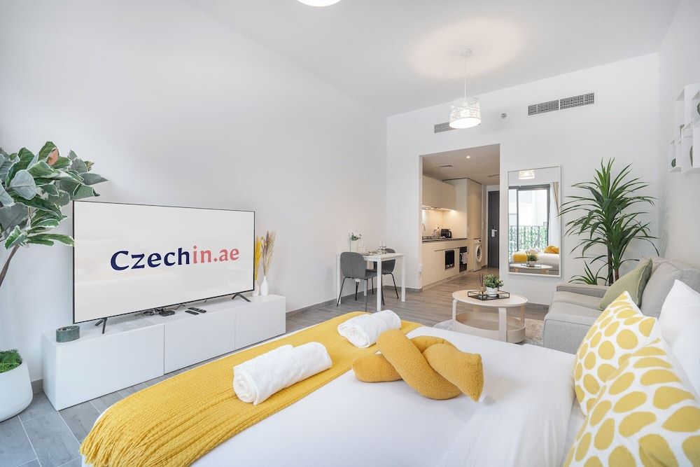 Elite Studio, Balcony, City View