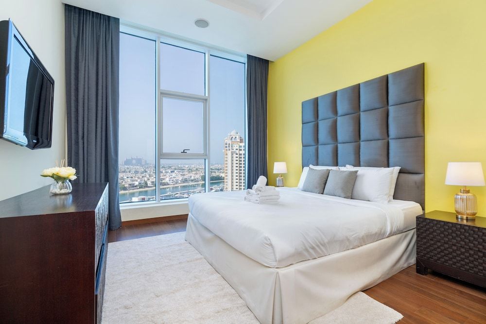 Design Apartment, 2 Bedrooms, Beach View