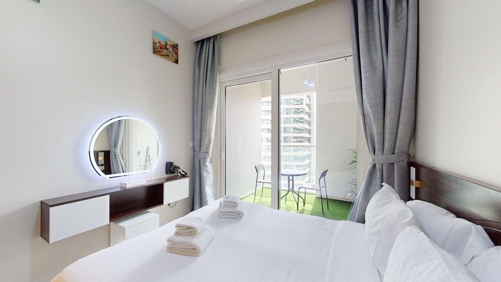 Apartment, 1 Bedroom, Pool Access