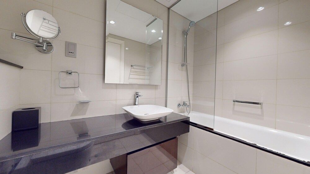 Primestay - Damac Majestine Residences