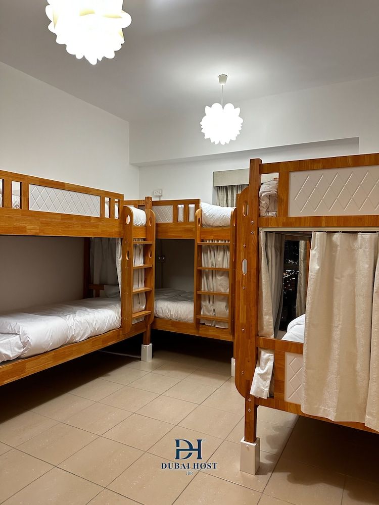 Dubai Host - Beach Hostel JBR